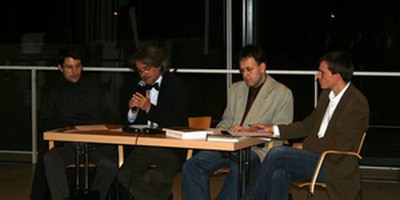 Diskussionsteilnehmer: der franz. Historiker Dr. Weber, Moderator Prof. Piskorski und Pawel Migdalski (beide aus Szczecin) und Dr. Musekamp (Frankfurt/Oder) [v.l.n.r]
