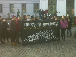 Die Greifswalder Studenten sind nund auch bei der Demo.
