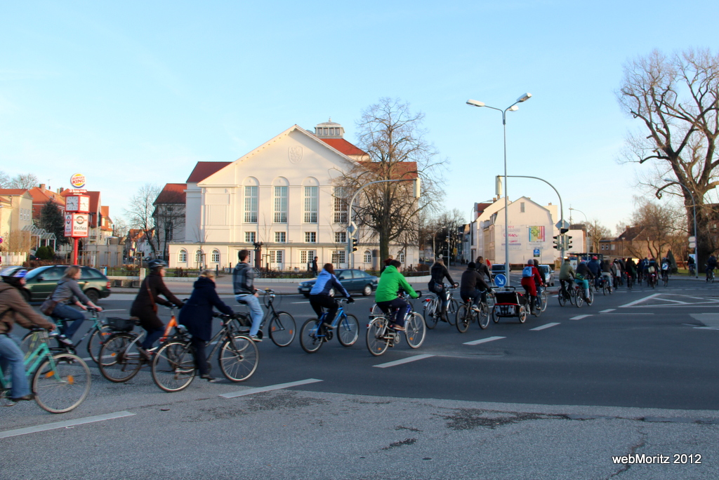 Frühlingsprotest für bessere Radfahrbedingungen