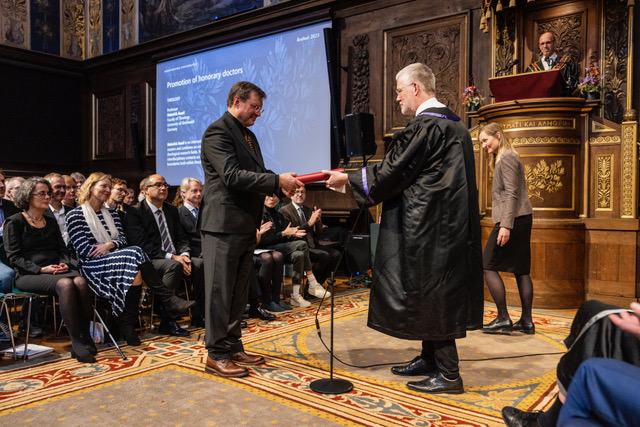 Ehrendoktorwürde für Greifswalder Dozenten: royale Verleihungszeremonie in Kopenhagen