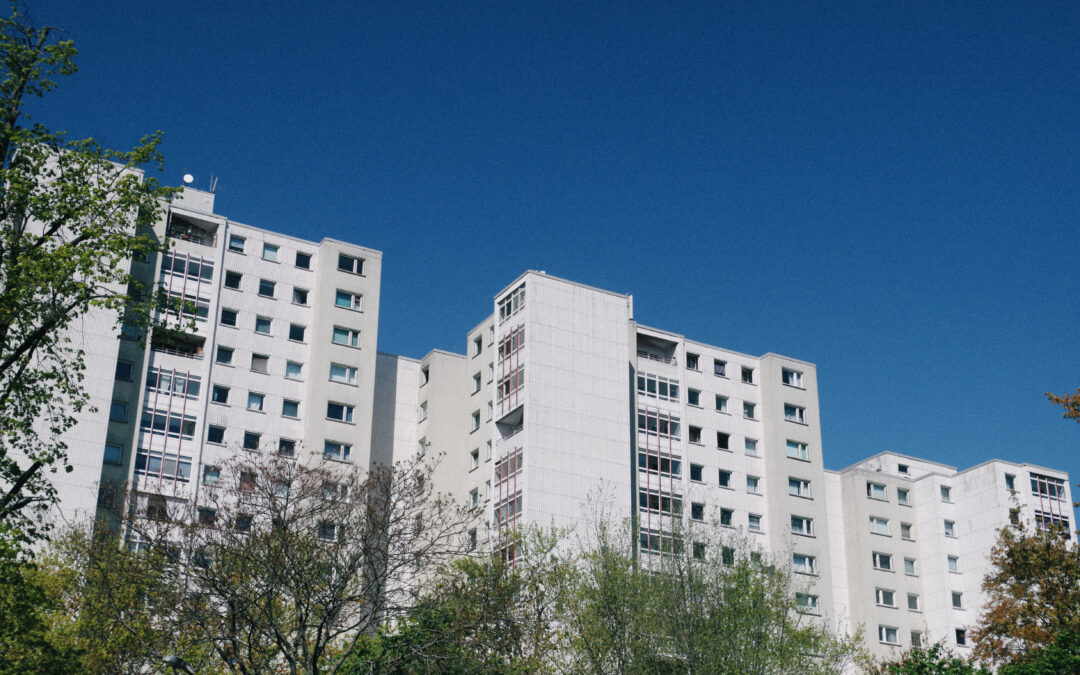 Von der Politik im Plattenbau